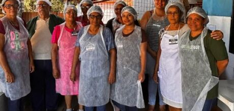 Curso de produ&ccedil;&atilde;o artesanal de embutidos e defumados capacita fam&iacute;lias na AAVC de Coxim