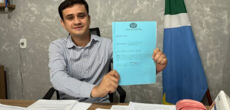 C&acirc;mara de Coxim aprova lei que obriga retirada de fios inutilizados dos postes
