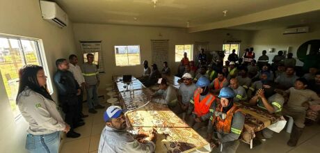 PM e Detrat promovem palestra do Maio Amarelo para colaboradores da Vetorial em Sonora