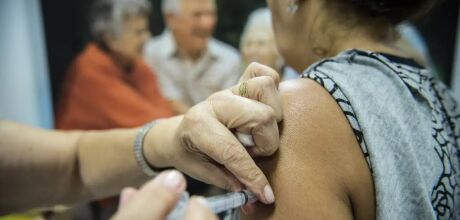 Idosos s&atilde;o os mais atingidos por infec&ccedil;&otilde;es do v&iacute;rus da gripe