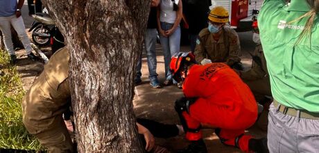       Acidente entre duas motos no centro de Coxim deixa vendedora ferida