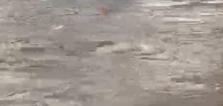 Caminhonete Cai no Rio Taquari em Coxim: Acidente Sem V&iacute;timas Mobiliza Bombeiros
