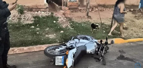 Motociclista b&ecirc;bado atropela m&atilde;e com crian&ccedil;a e beb&ecirc; de colo em Camapu&atilde;
