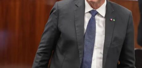 Pris&atilde;o domiciliar: saiba o que Bolsonaro est&aacute; proibido de fazer
