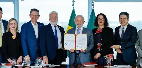 Lula sanciona libera&ccedil;&atilde;o de R$ 22 bi de fundo para ci&ecirc;ncia e tecnologia
