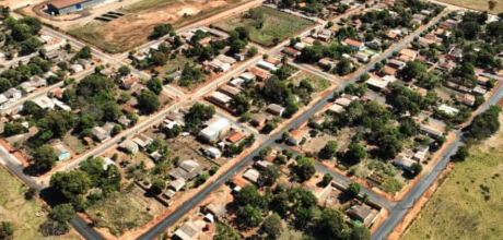 Obra de pavimenta&ccedil;&atilde;o no bairro S&atilde;o Francisco, em Pedro Gomes, entra na fase final
