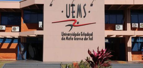 Quer entrar na universidade? Comece 2026 como calouro da UEMS