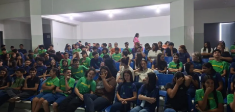  E. E. Thomaz Barbosa Rangel promove escuta e di&aacute;logo estudantil