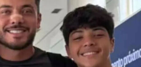 Filho de Wesley Safad&atilde;o descobre tumor no cr&acirc;nio e passa por cirurgia de emerg&ecirc;ncia
