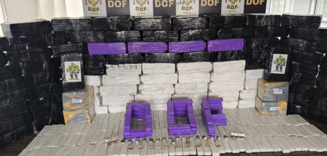 DOF apreende quase 3,7 toneladas de drogas e ve&iacute;culos furtados em resid&ecirc;ncia
