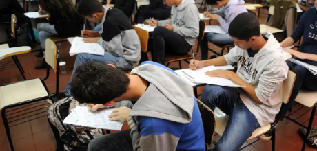 Inep libera Cart&atilde;o de Confirma&ccedil;&atilde;o de Inscri&ccedil;&atilde;o do Enem 2025 com informa&ccedil;&otilde;es sobre locais de prova

