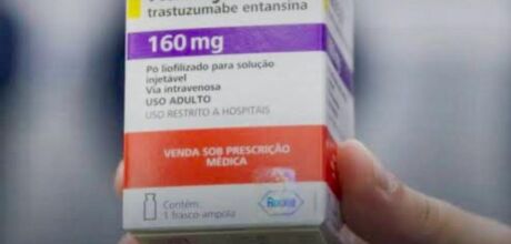 Nova Esperan&ccedil;a Contra o C&acirc;ncer de Mama: SUS Recebe Lote de Medicamento que Reduz Mortalidade em 50%