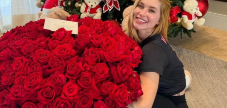 Virginia ganha surpresa ao completar um m&ecirc;s com Vini Jr.