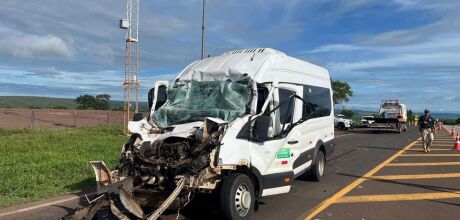 Paciente da hemodi&aacute;lise morre em grave acidente com van de Sonora
