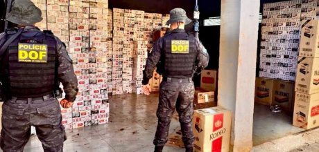 DOF apreende 280 mil ma&ccedil;os de cigarros contrabandeados e prende homem em MS
