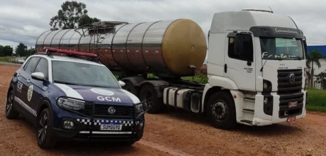 Carreta com placas de S&atilde;o Gabriel do Oeste &eacute; localizada roubada em Piracicaba
