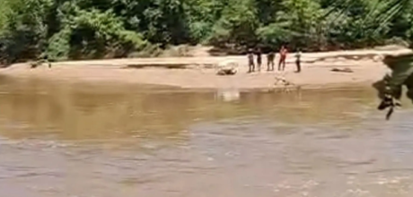 Homem desaparece ap&oacute;s cair no Rio Coxim em S&atilde;o Gabriel
