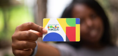 Caixa paga Bolsa Fam&iacute;lia a benefici&aacute;rios com NIS de final 6
