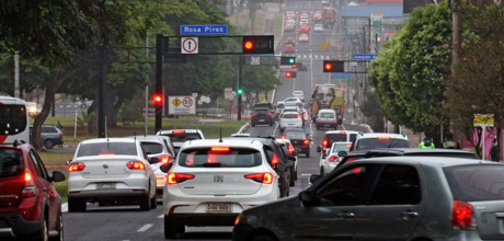 Propriet&aacute;rios de ve&iacute;culos t&ecirc;m at&eacute; sexta-feira para quitar segunda parcela do IPVA
