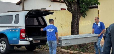 CRIME BRUTAL EM COXIM: IDOSA &Eacute; MORTA A FACADAS DENTRO DE CASA 