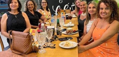 ENCONTRO DE AMIGAS
