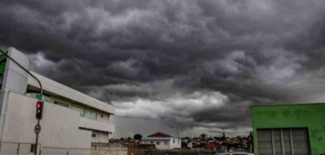 Chuva forte e ventos de at&eacute; 60 km/h podem atingir MS