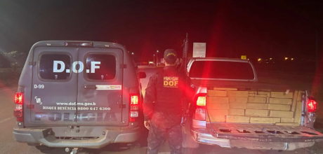 DOF apreende 2 toneladas de maconha em caminhonete furtada ap&oacute;s fuga na MS-162
