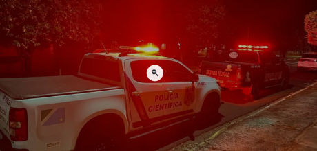 Filho de vereador morre ap&oacute;s ser baleado em casa em Costa Rica; cunhado tamb&eacute;m foi atingido
