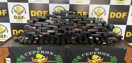 DOF apreende quase 70 quilos de coca&iacute;na escondidos em painel e caixa de ar de Honda Civic
