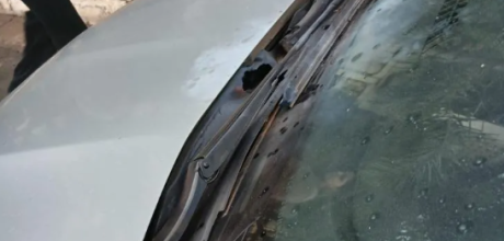 Carro de professor &eacute; atingido por roj&atilde;o durante forma&ccedil;&atilde;o escolar em Rio Verde (MS)