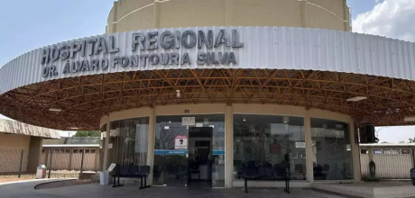 Homem ferido a facadas &eacute; socorrido pelo Corpo de Bombeiros em Coxim
