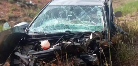 Duas pessoas morrem em colis&atilde;o frontal entre dois carros na BR-158, em Aparecida do Taboado
