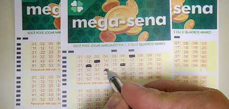 Aposta de Campo Grande acerta a quina da Mega-Sena e leva R$ 17,9 mil
