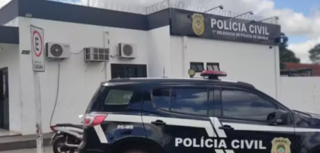 Vizinho que se apresentou como testemunha mente &agrave; pol&iacute;cia e acaba preso por matar mulher a facadas 