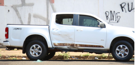 Adolescente some com Hilux do pai e &eacute; encontrado dormindo em posto ap&oacute;s dirigir 9 km