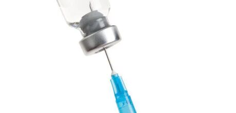 SUS amplia prote&ccedil;&atilde;o infantil com nova vacina contra pneumonia e meningite