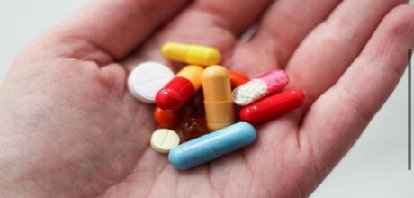 Brasil ter&aacute; primeiro tratamento sem horm&ocirc;nios para aliviar sintomas da menopausa