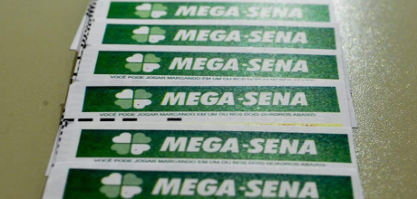 Aposta de Chapad&atilde;o do Sul acerta a quina da Mega-Sena e fatura mais de R$ 59 mil
