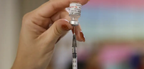 Estudo revela queda de quase 50% na preval&ecirc;ncia do HPV entre jovens ap&oacute;s vacina&ccedil;&atilde;o no Brasil
