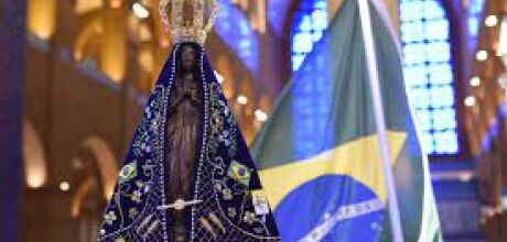 Celebração de dia de Nossa Senhora Aparecida voltará a ser presencial