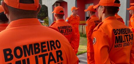 Farda do Corpo de Bombeiros de MS vai mudar de cor