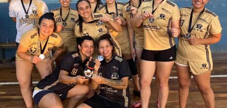 Plácido FC Feminino conquista 3º lugar na Copa Cartola de Futsal em Coxim