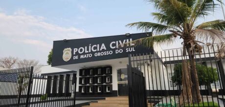 Resid&ecirc;ncia &eacute; alvo de furto em plena luz do dia em Coxim