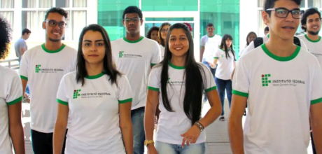 Estudantes podem ganhar até R$ 700 ao mês em programa de monitoria em MS