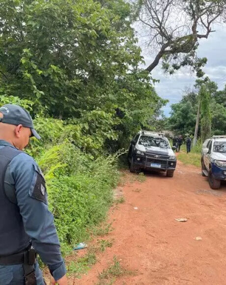 Dois traficantes s&atilde;o mortos em confronto com a pol&iacute;cia no meio de matagal em Rio Verde
