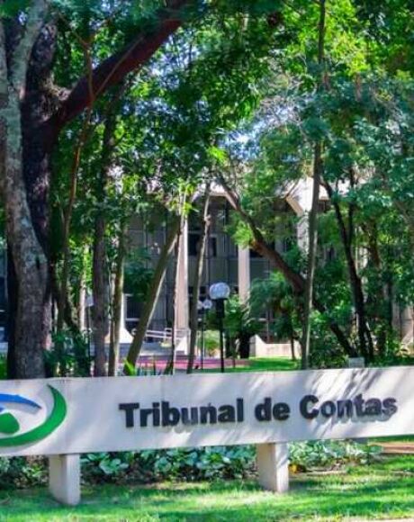 TCE-MS corta "penduricalhos" irregulares da C&acirc;mara de Coxim