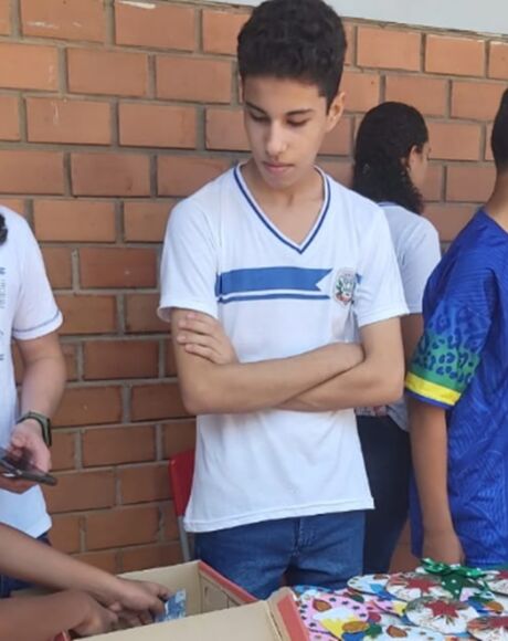 Prefeitura de Coxim far&aacute; aquisi&ccedil;&atilde;o de novos uniformes escolares