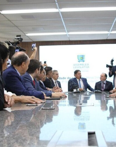 Posse da Mesa Diretora marca retorno dos trabalhos da Assembleia Legislativa