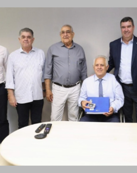 TCE-MS recebe balan&ccedil;o de gest&atilde;o do Governo de MS