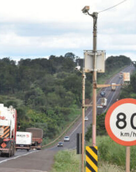 Governo federal manda CCR reativar 38 radares ao longo da BR-163 em MS